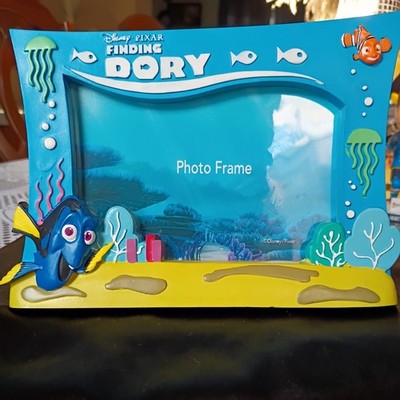 Disney Pixar Finding Dory Resin Picture Photo Frame - Nemo & Jellyfish - 4x6