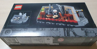 LEGO 40579 Eiffel's Apartment 228pcs Gustave Eiffel Minifig Limited Sealed Fast