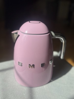 NEW SMEG 50 s Retro Style 1.7L Electric Kettle Pink KLF03PKUS Glossy BNIB