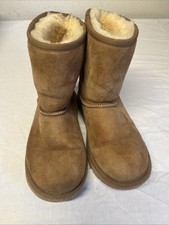 Youth UGG Classic Short Boots Size 3 Tan Suede