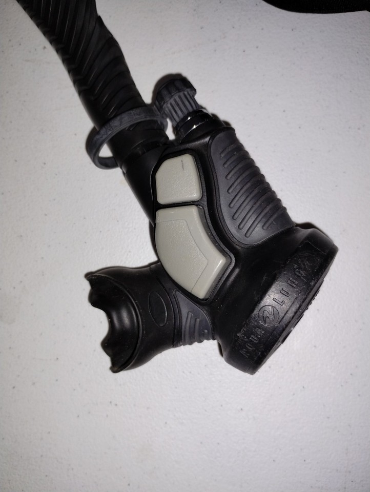 AquaLung Libra Women's BCD Scuba Vest - Size Small - Great Shape - Fast ...