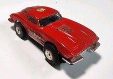Aurora Thunderjet Tan Painted Red 63 Chevy Corvette HO Slot Car T-Jet Chassis