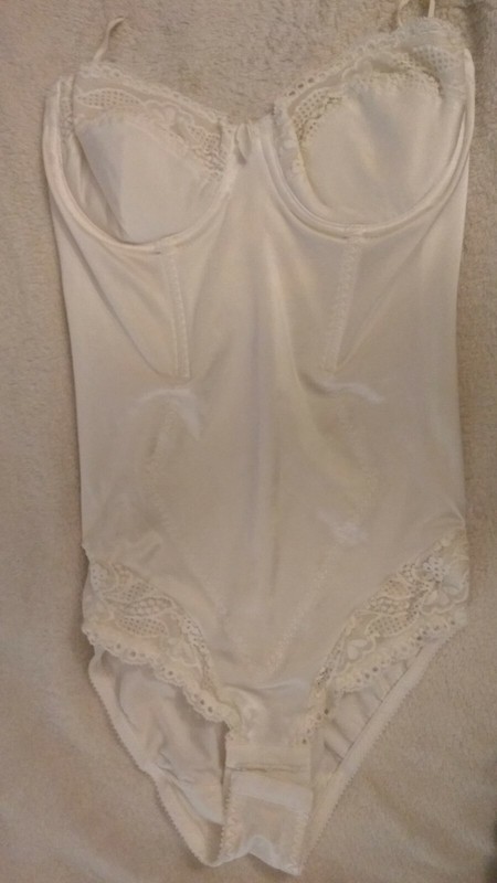 Flexees White Lingerie 34B