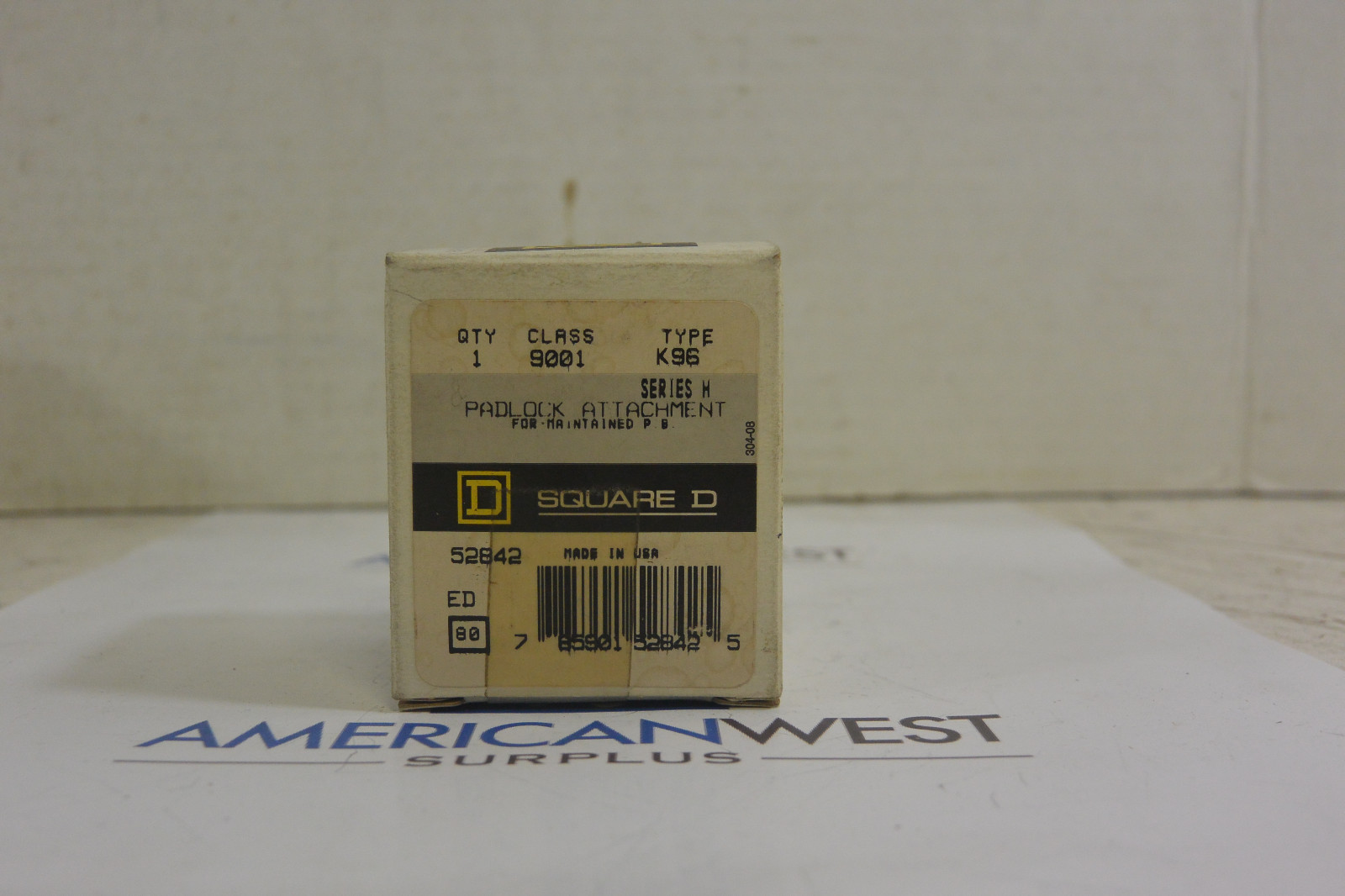 Square D 9001 K96 Series H Padlock Attachment