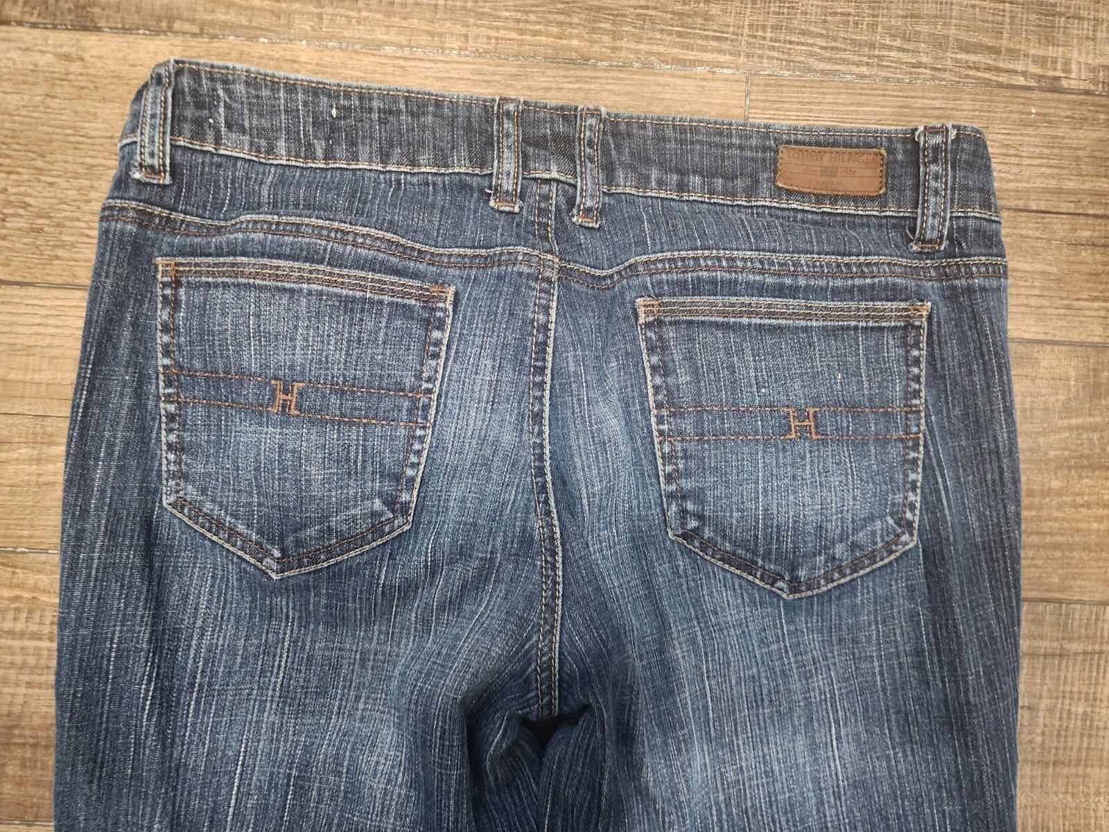 Tommy Hilfiger Women's American Freedom Modern Rise Bootcut Blue Jeans Size 10 thumbnail 3