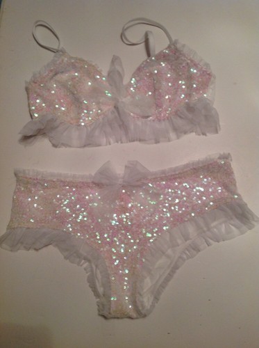 Victorias Secret Very Sexy Darling White Sequined Tulle Bralette Panty Set XS,S - 第 1/9 張圖片