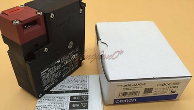 ONE New In Box D4NL-2AFG-B Guard Lock Safety Door Switch #cv