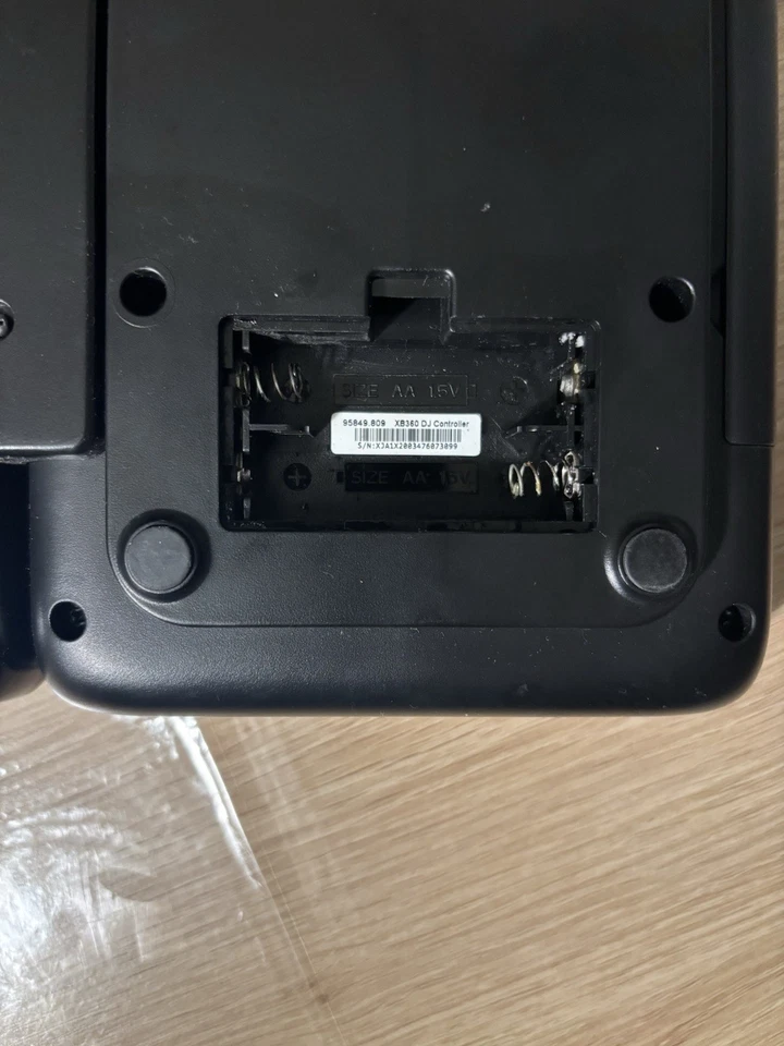 DJ Hero Wireless Turntable Controller (Xbox 360) Tested/Working! ✅ - Image 4 of 4