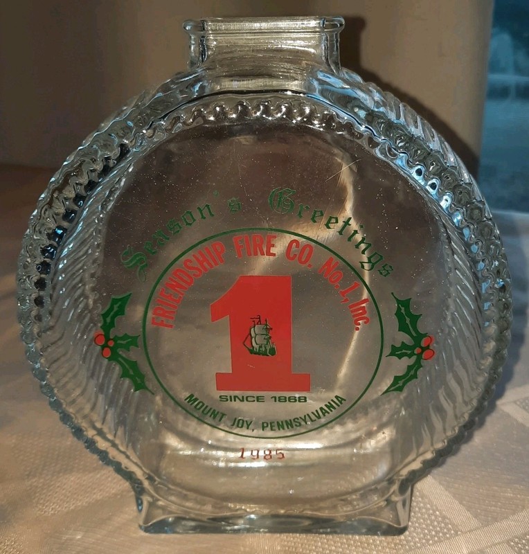 Mount Joy PA Friendship Fire Company 1985 Seasons Greetings Christmas Glass Bank