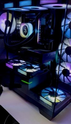 RTX 5080 Gaming PC Ryzen 7 9800X3D 32GB DDR5 2TB NVMe High-End Desktop