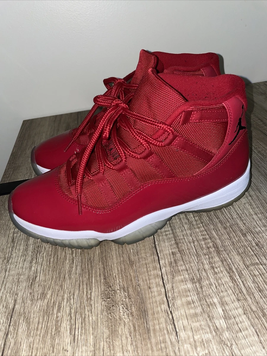 Jordan retro 11 red high best sale top