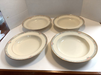 4 Mikasa La Rose Fine Ivory Soup Bowls Large Rim LAC75 Japan 9 3/8'' Unused