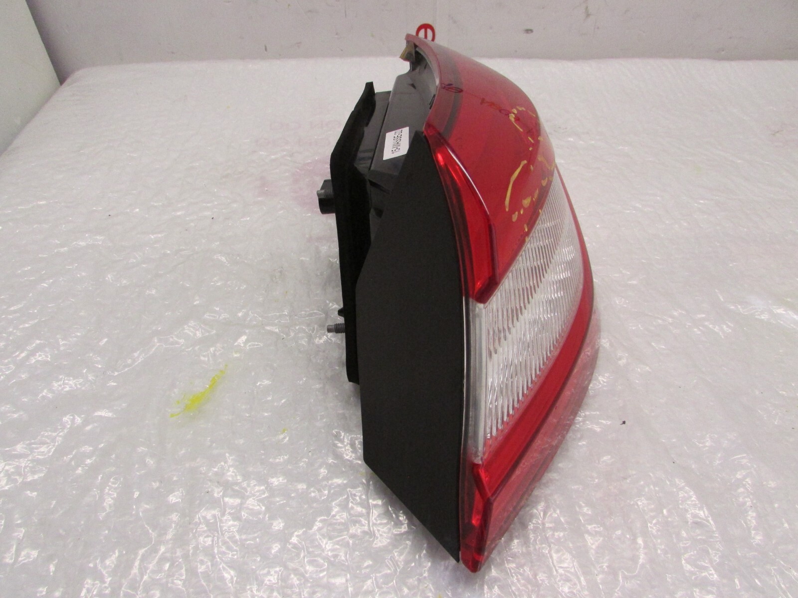 2014-2017 MASERATI QUATTROPORTE RIGHT REAR OUTER TAIL BRAKE LIGHT OEM6700054510