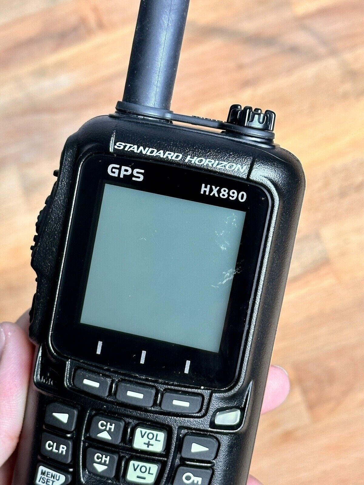 Standard Horizon Floating Handheld GPS VHF Radio DSC WAAS 6Watt Class H