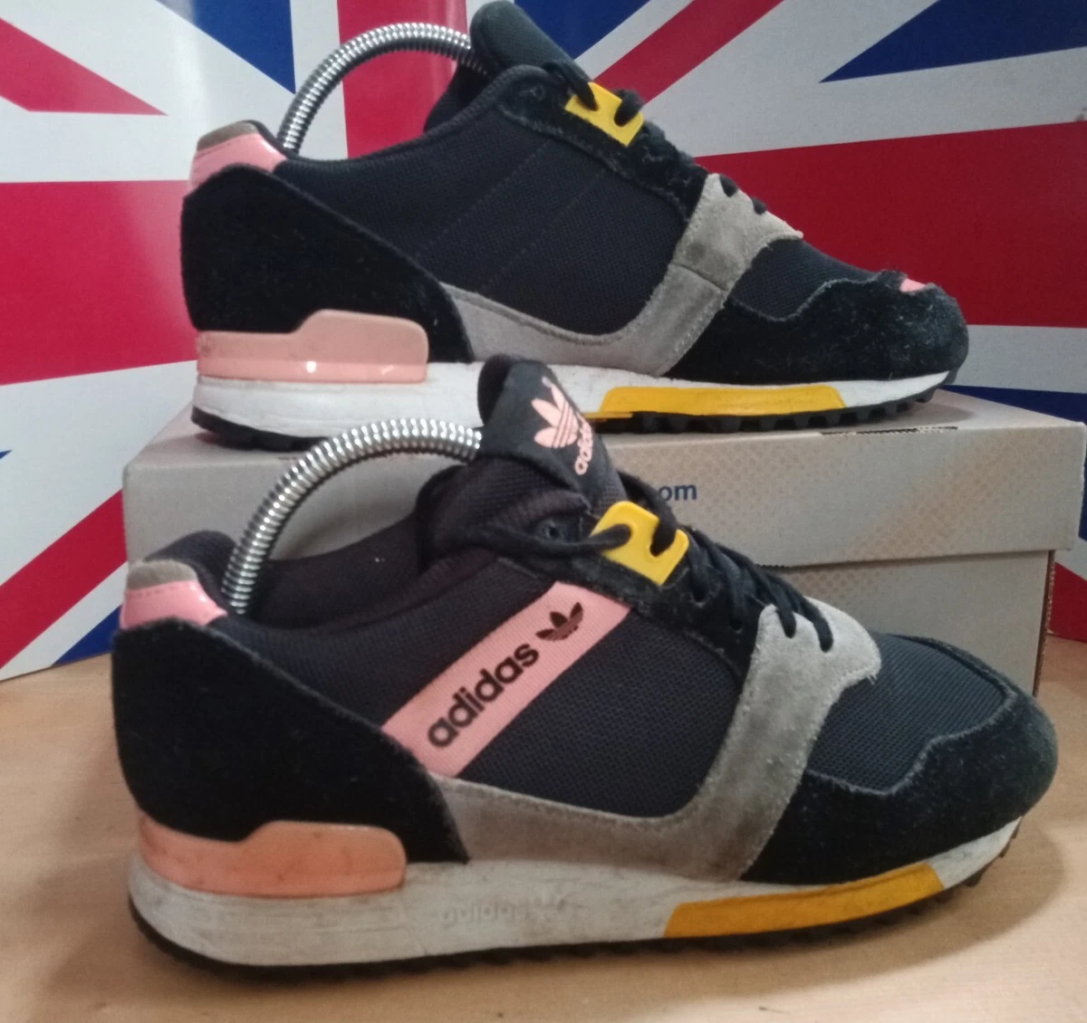zx700 trainers