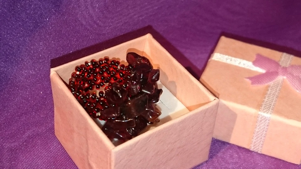 Granatfarb. Steine, Ring Größe ca. 17-18 verstellbar - Bild 3 von 3