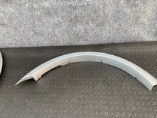 Mercedes W164 Ml550 Ml63 AMG Sport Hinten Rechts Seite FENDER Flare Molding OEM
