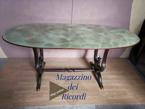 Tavoli d'antiquariato deco'