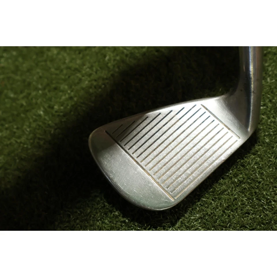 Titleist Acushnet Tungsten AC-108 35" Golf P Wedge RH / 3B-P277 - Image 3 of 4