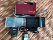 Nikon COOLPIX S60 10.0MP Digital Camera Red W/ Batteries Charger & Memory Card