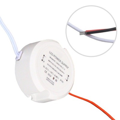 Kompaktes Design LED Netzteil Trafo 12V 24V Maximaler Wirkungsgrad