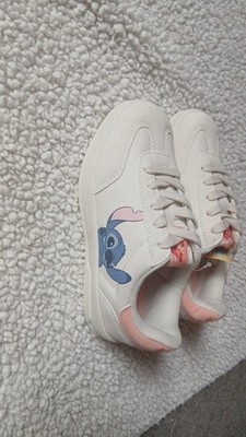 Stitch Schuhe