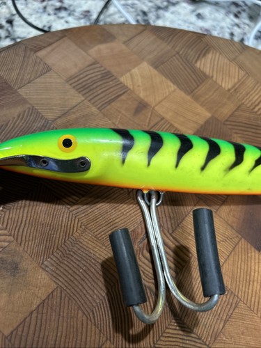Set of Two RAPALA Magnum 9” & 12” - Picture 3 of 10