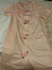 Vintage Chiffon Maid Pink Housecoat / Duster   1960s Style   Floral Appliqu 