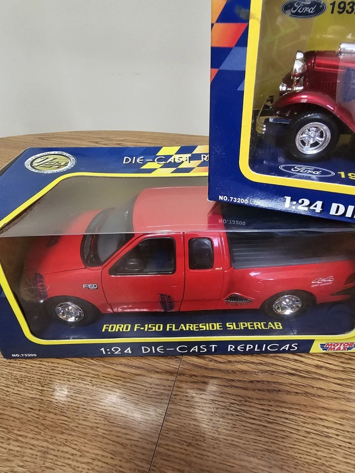Motormax Die Cast Replicas 1:24 1932 Ford Coup, 2 Ford F-150 Trucks Lot Of 3 NOS - Image 2 of 4