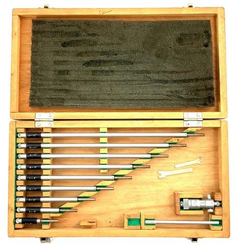 Vintage Mitutoyo No. 141-133 Inside Micrometer Set IMS-12”