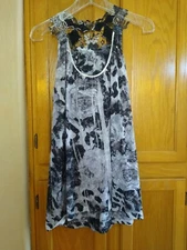 Black And White Tank Top Large