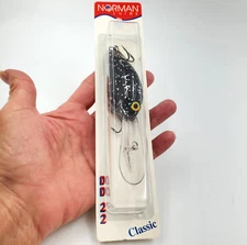 New Norman 5/8 Oz Black Silver Glitter DD22 Crankbait DD22-SS17 Depth 15-18 Ft