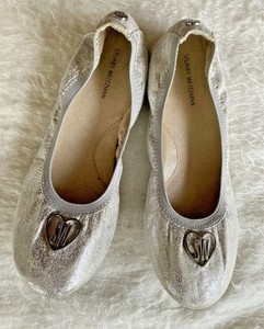 girl silver flats
