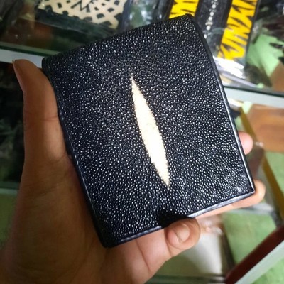 STINGRAY SKIN LEATHER MEN'S WALLET - BLACK WITH OVAL WHITE MOTIF