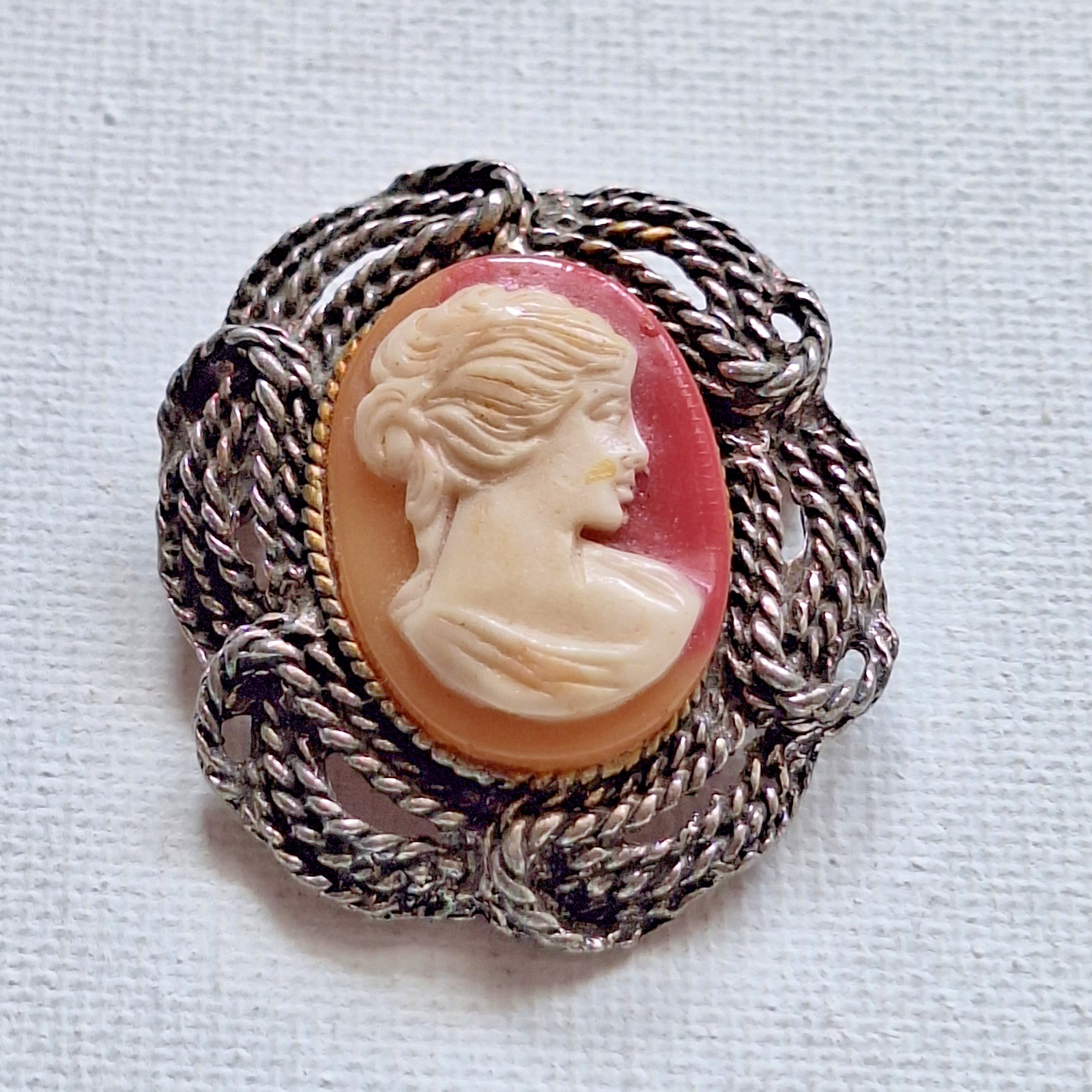 Vintage Cameo Brooch Pink Resin Lady Portrait Silver Tone Victorian Style 1950s