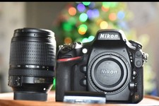 Nikon D800 36.3 MP Digital SLR Camera W/ Nikon DX 18-140mm lens