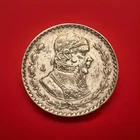 1961 Mexico Un Peso Silver — photo from another recent sale