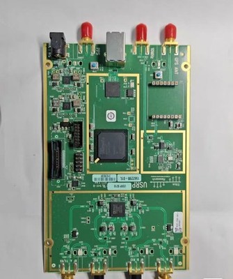 NI ETTUS RESEARCH USRP B210 SDR 2 x 2, 70 MHz to 6 GHz MOTHERBOARD