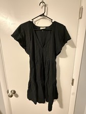 Universal Thread Black V-Neck Flutter Short Sleeve Dress with Pockets