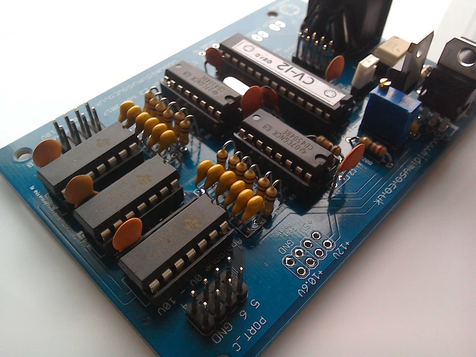 MIDI CV converter  Midimuso CV-12  Kit POLYPHONIC  Moog 1V / Oct - Image 3 of 4