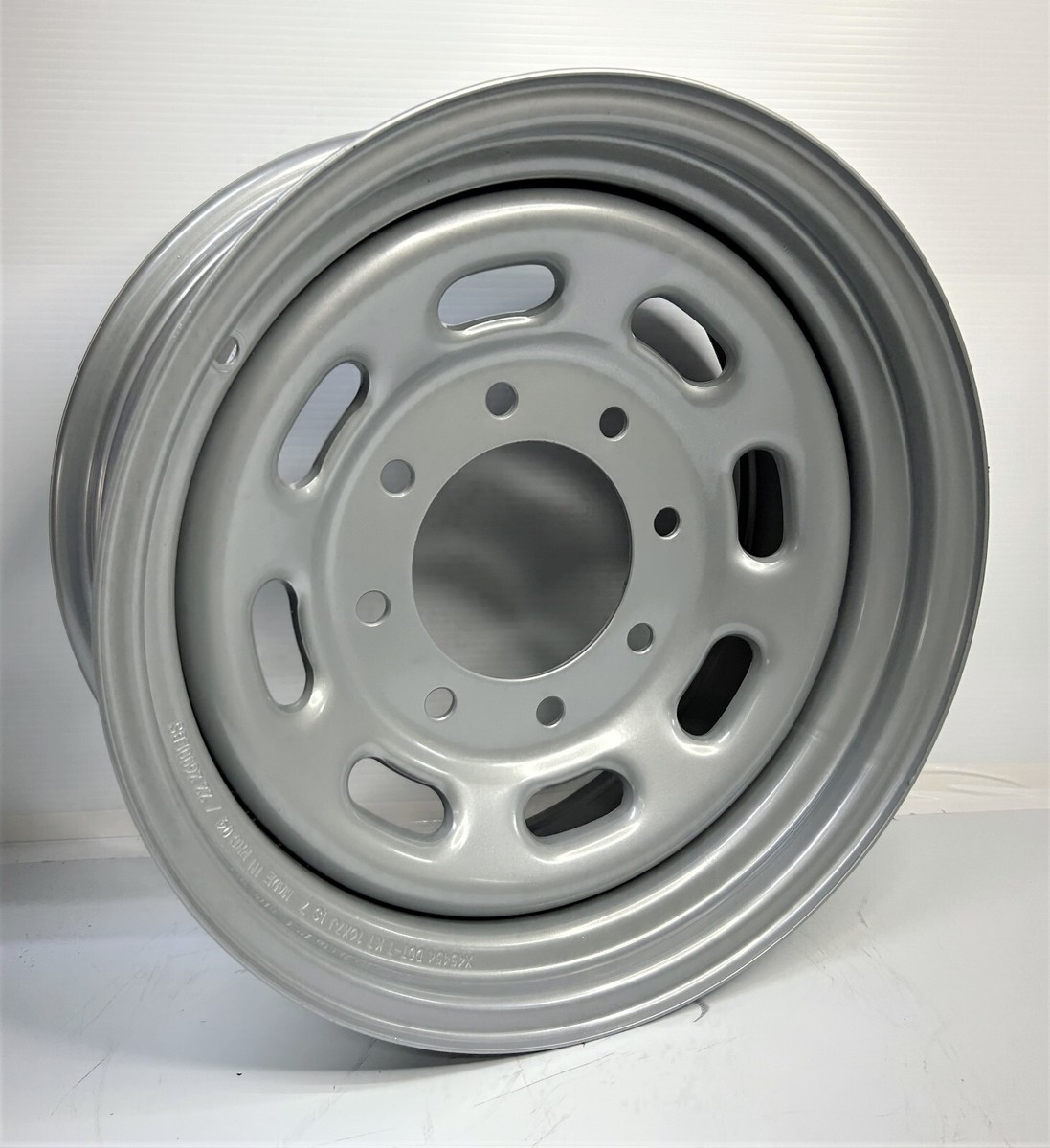 16 inch 8 LUG WHEEL RIM SINGLE EXCURSION F250 F350 FORD 0433N NEW