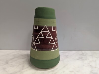 #ad #ad Vintage Native American Sioux Indian Pottery Vase 6quot; TALL 3quot; WIDE DECOR Signed $10.99