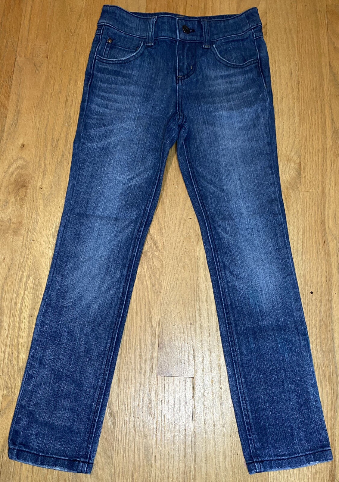 Picture 1 of 12