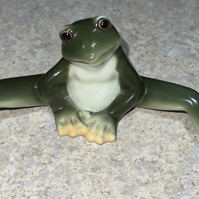 Franz stretching frog figure FZ00078 No Chips, Cracks Or