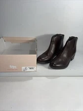 Easy Spirit Women’s Lacy Dark Brown Leather 7 M  Low Boot New Damaged Box
