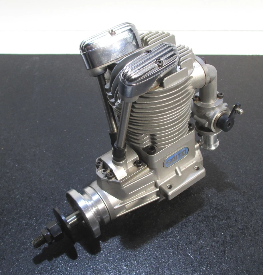 SAITO FA-220 Zeus Hemi Head 36cc 4 stroke glow engine with muffler for airplane - Image 3 of 4