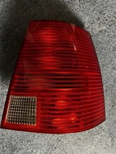 VW Bora Kombi, Golf 4 Kombi, 1J9 945 096 H hinten rechts Rücklicht