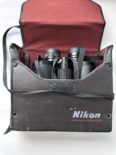 Vintage Nikon 7x50 7.2 Degree Wide Field Binoculars Black Japan W/Case Works! - Picture 2 of 6