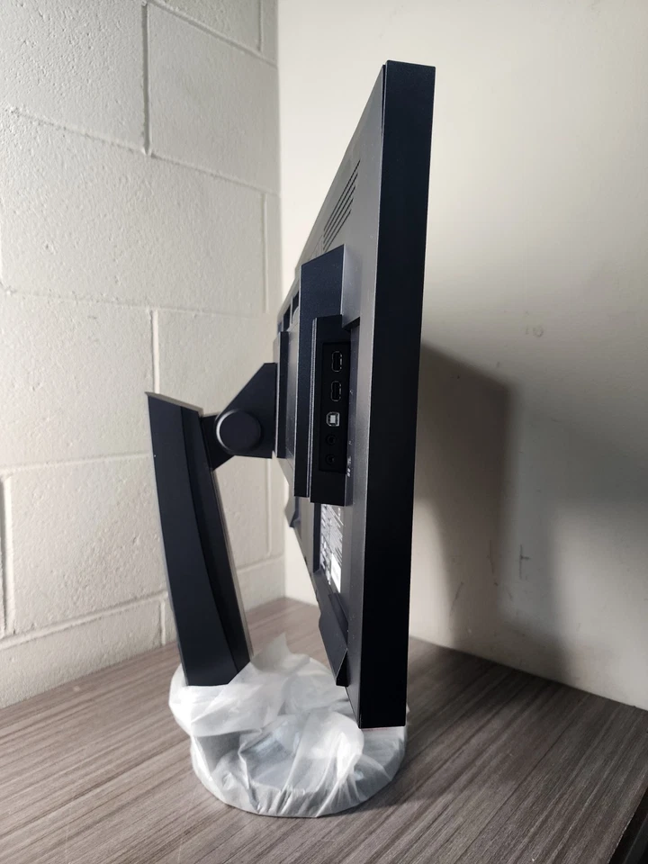 EIZO FlexScan EV2416W 24.1 Inch WUXGA TN LCD Monitor Black DVI DP D-Sub - Image 3 of 4