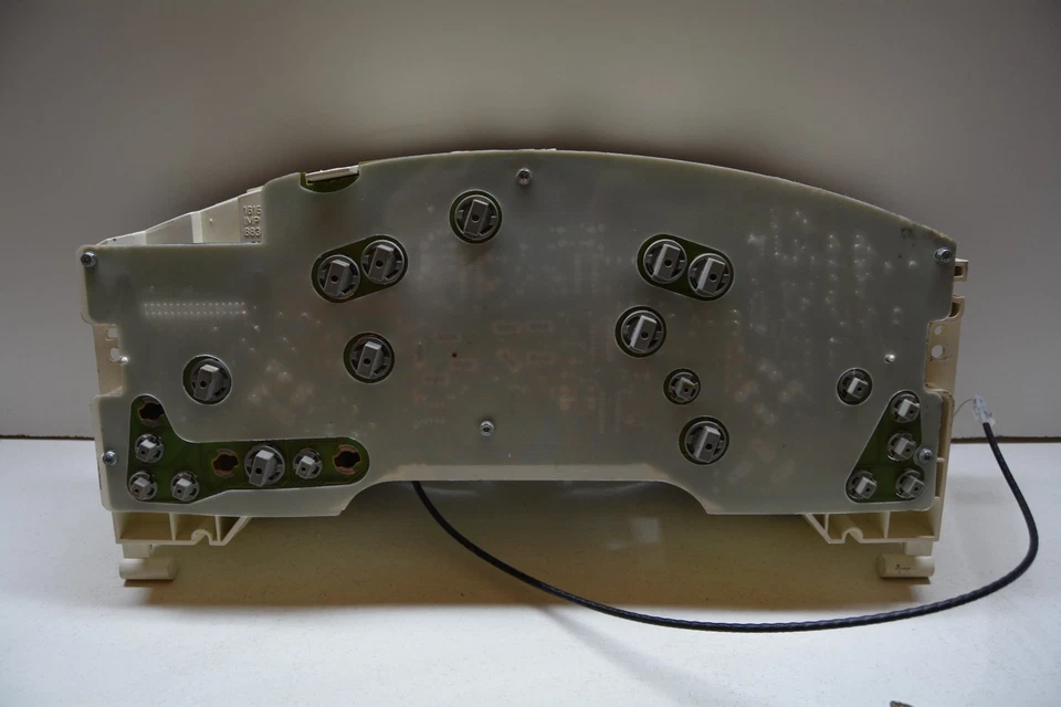 97-99 Chevrolet Lumina cuadro de instrumentos velocímetro millas 98196 OEM, 257-03109 Foto 3 de 4